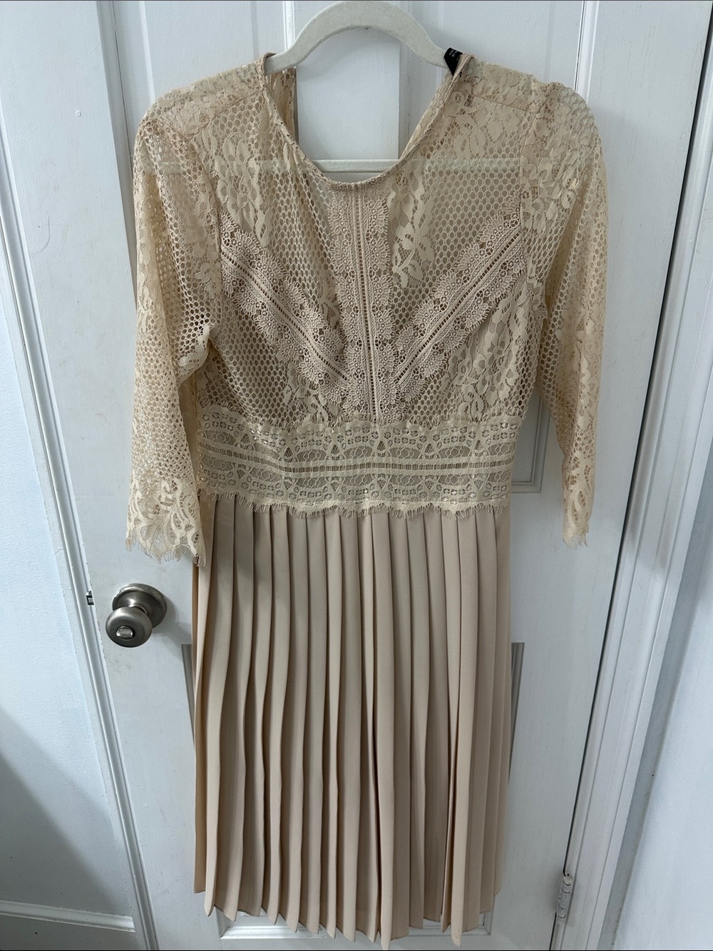 Zara Cream Lace Bodice Pleated Long Sleeve Dress